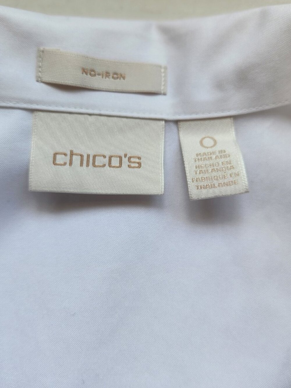 Chico's Women Size 0/4 White Sleeveless Non Iron Collared Button Down Cotton Top - Picture 13 of 13